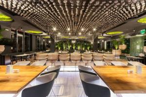 Ресторан Grill & Bar Terrace в Дніпропетровську від Євгенія Васильєва та Андрія Кузьменка