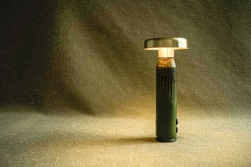 Дизайнери YOD Group розробили серію ламп з відстріляних гільз ППО