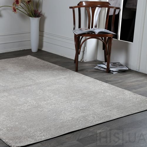 Ковер Togo light-gray - фото 2 | Серый Ковер Togo light-gray - фото 2 | Серый | Интернет-магазин дизайнерской и современной мебели для дома, кафе, баров и ресторанов - His.ua